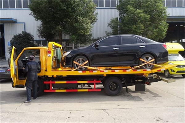 福建拖车救援